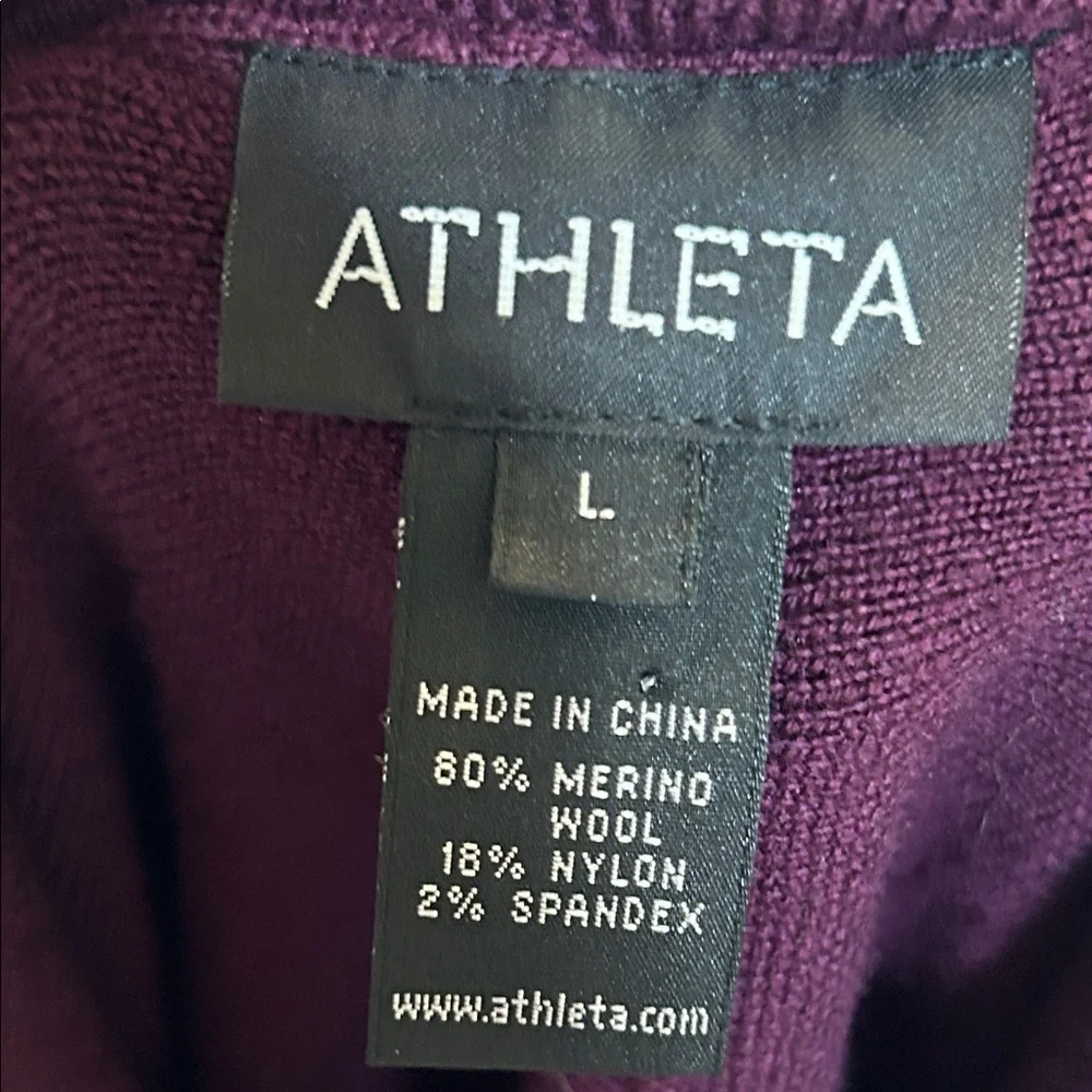 Athleta Wool Blend 1/4 Zip Pullover Sweater Plum Color White Embroidery Size L